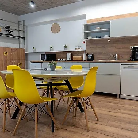 Hm Aparthotel