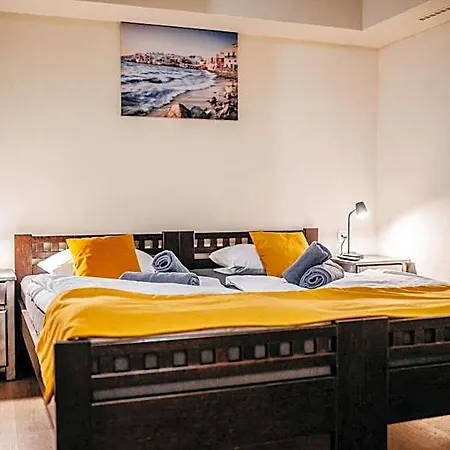 Hm Aparthotel